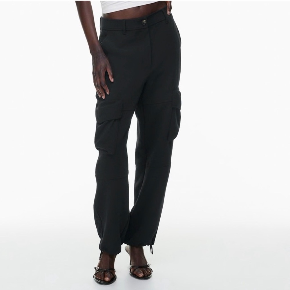 Aritzia Black Cargo Pants